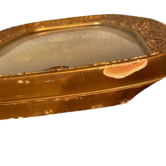 WW1 Soldier Photo in Uniform Gold Hexagon Frame Antique Military Portrait - Picture 4 of 5